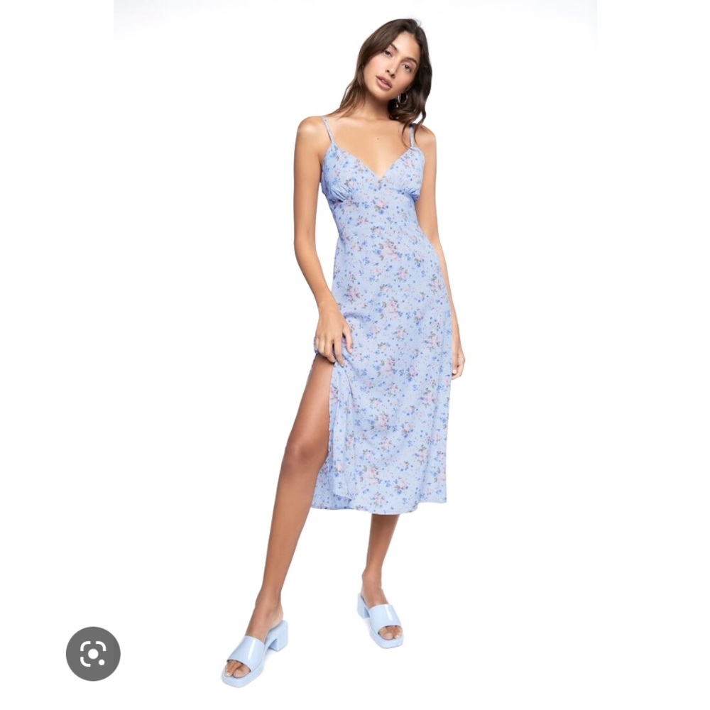 Forever 21 Ditsy Floral Print Cutout Midi Dress